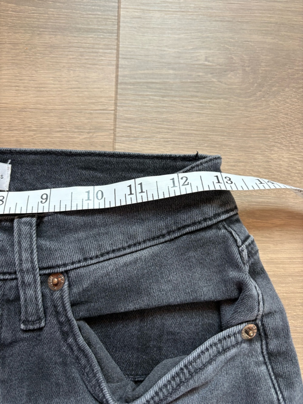 Re/Done Washed Black High-Rise Distressed Straight Jeans- size 28 - Picture 6 of 9